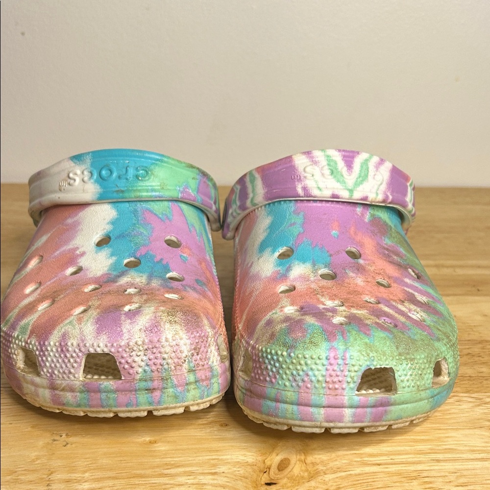 CROCS Pastel Tie-Dye Flats